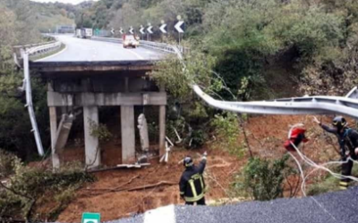 ..ad un tratto si sente in radio: “Il ponte non c’è più”
